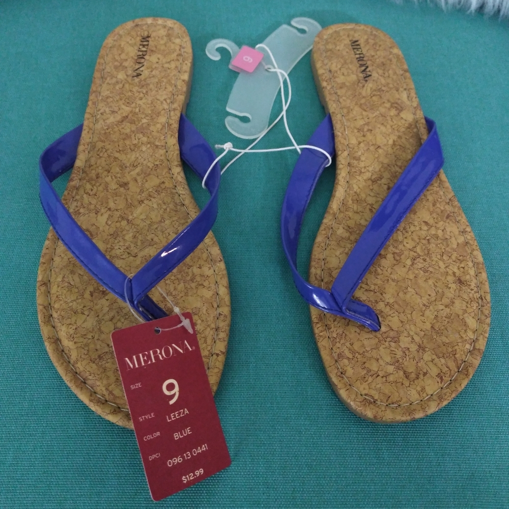 Merona  New With Tags Blue Sandals Size 9